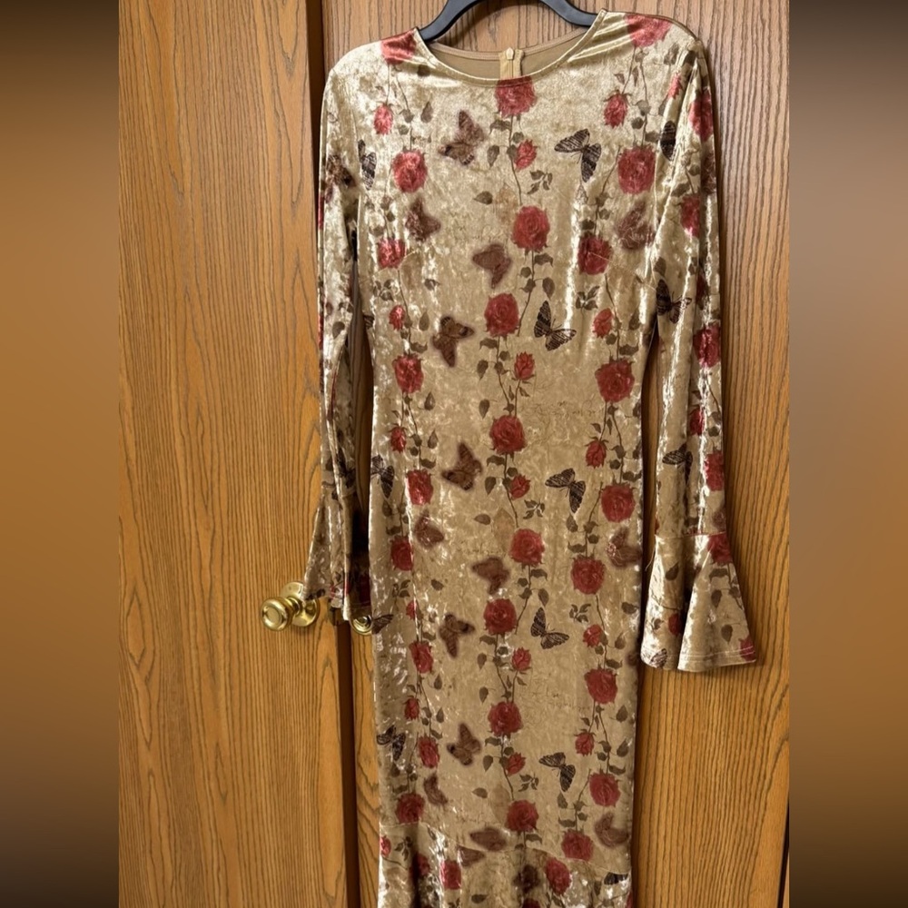 Floral Velvet Dress with Bell Sleeves